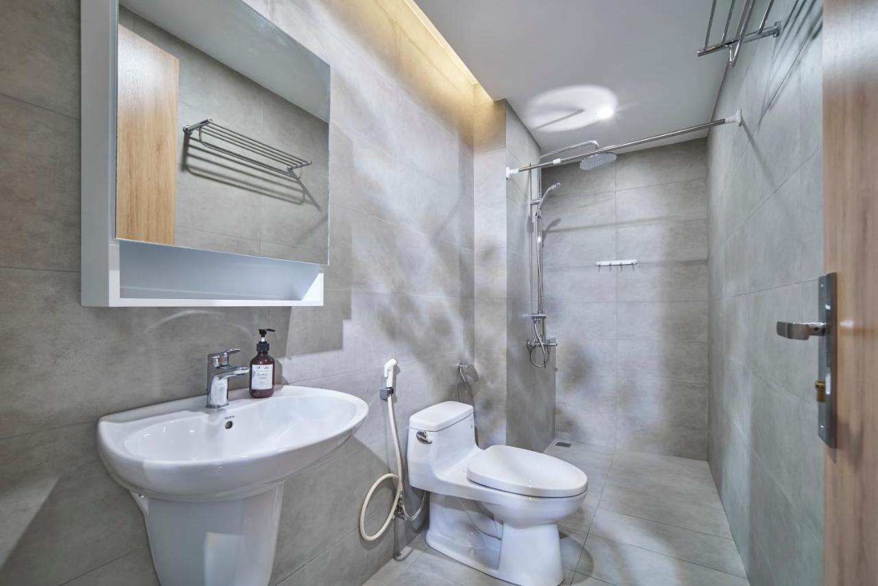 M Village Living Tran Nao Хошимин Экстерьер фото